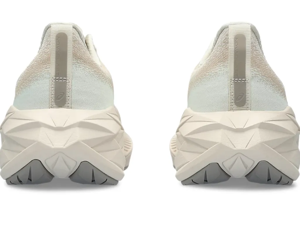 ASICS NOVABLAST 4 WIDE-Women Neutral|Underpronation